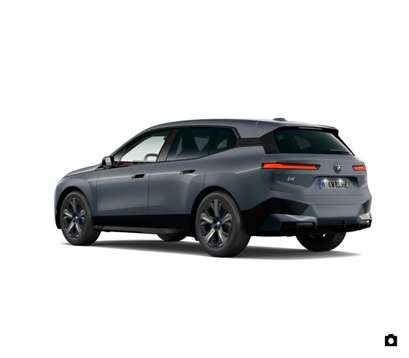 BMW IX xDrive50 фото 1